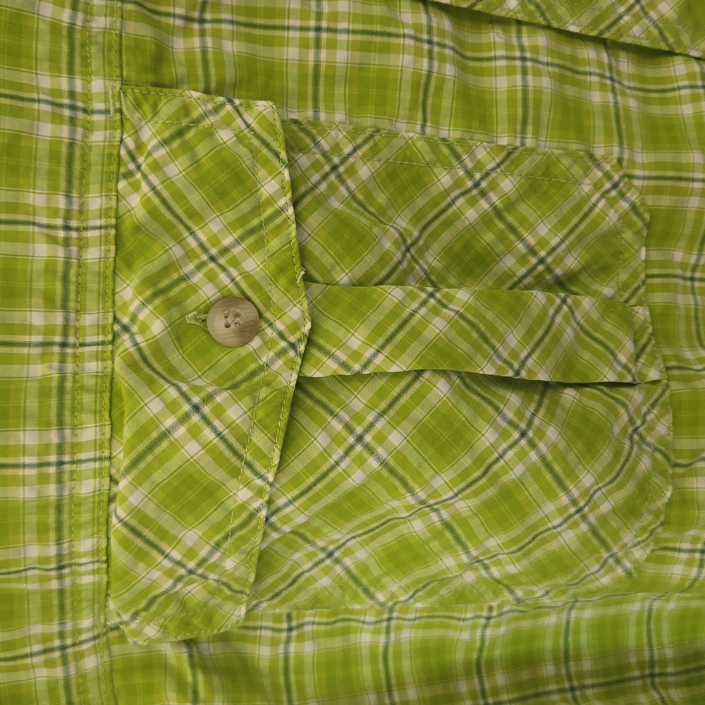 Cabela's plaid short sleeve shirt - Picture 5 of 10